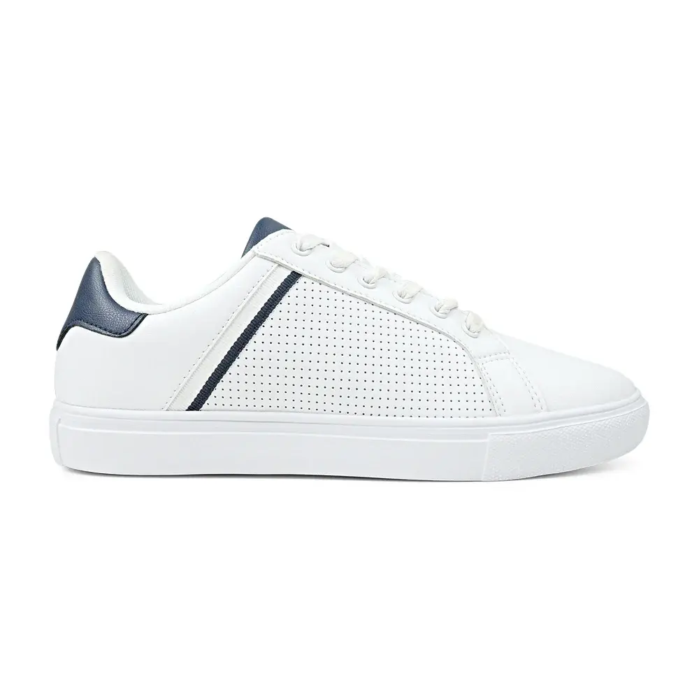 Road SURGE Casual Lace-Up Sneaker